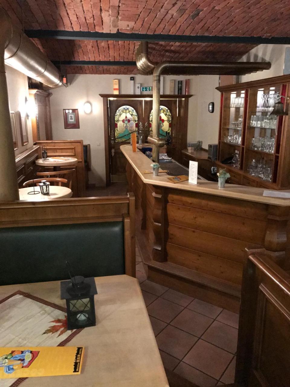 Hotel Drei Schwanen - Ristorante Due Fratelli Hohenstein-Ernstthal Extérieur photo